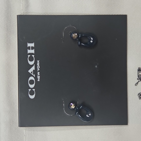 Coach earrings - Picture 2 of 3